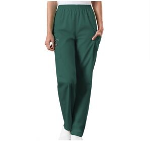 Cherokee Cargo Scrub Pants in Hunter; size Small